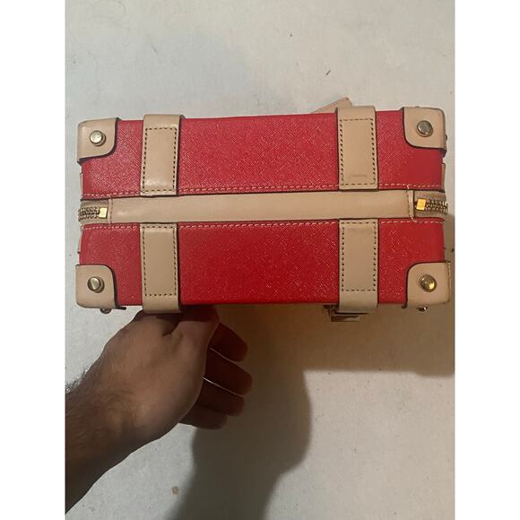 Kate Spade Go Fly a Kite Luggage Style Crossbody Purse Bag - Picture 2 of 10